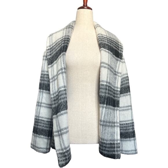 NWT BB Dakota Wool Blend Black White Grey Plaid Wrap Belted Jacket Sz M - Picture 3 of 12